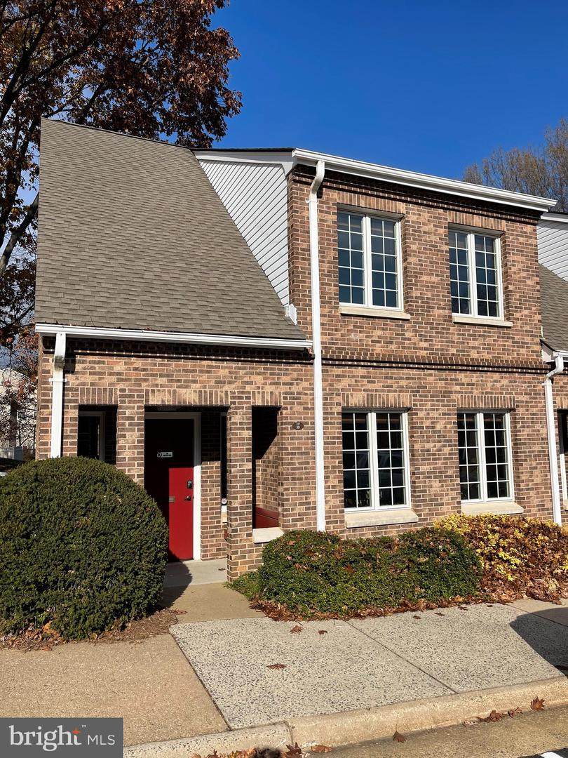 11710 Bowman Green Drive - Photo 1