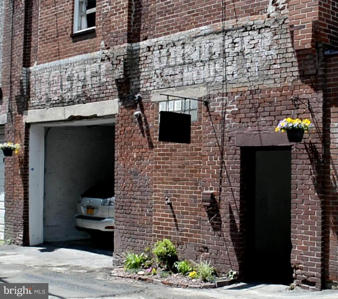 34 Ferguson Street - Photo 1