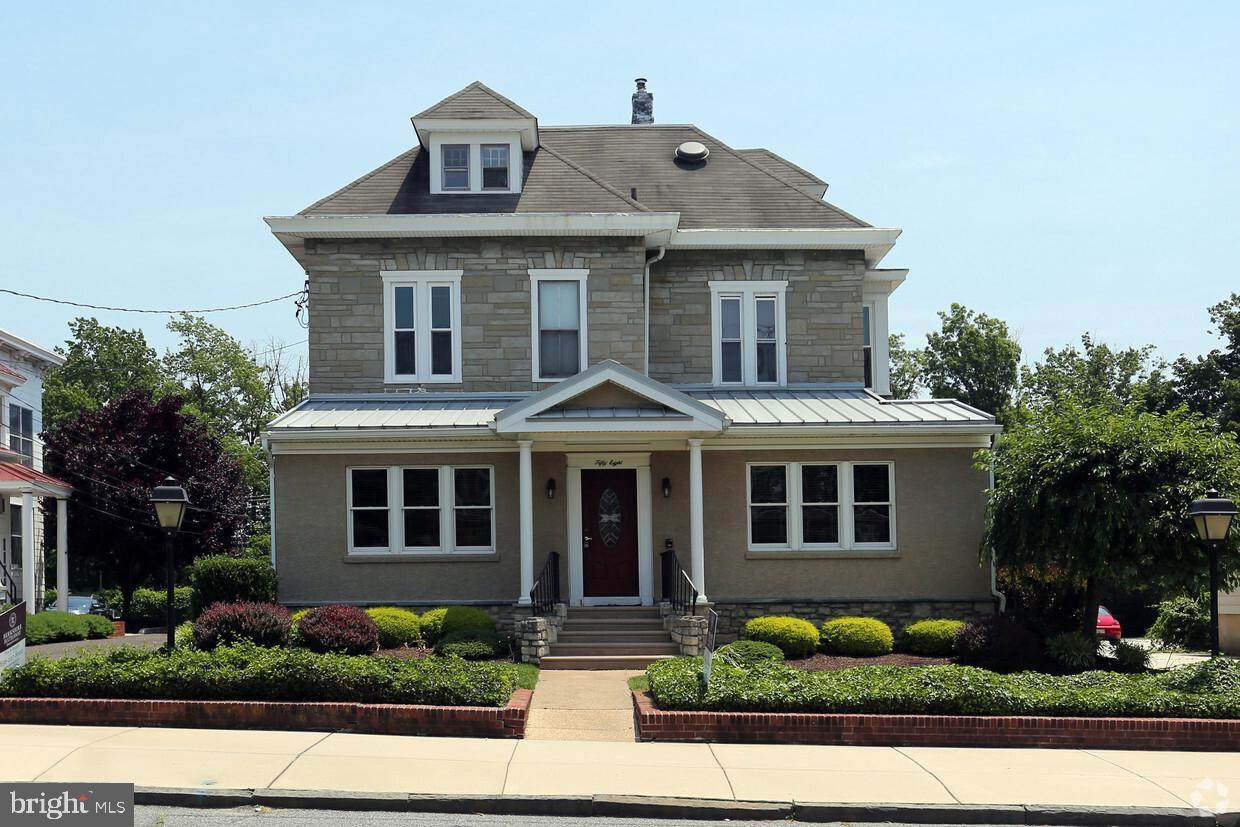58 Euclid Street - Photo 1
