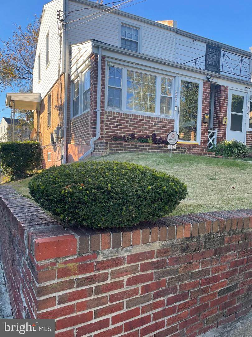 802 52ND Street - Photo 1