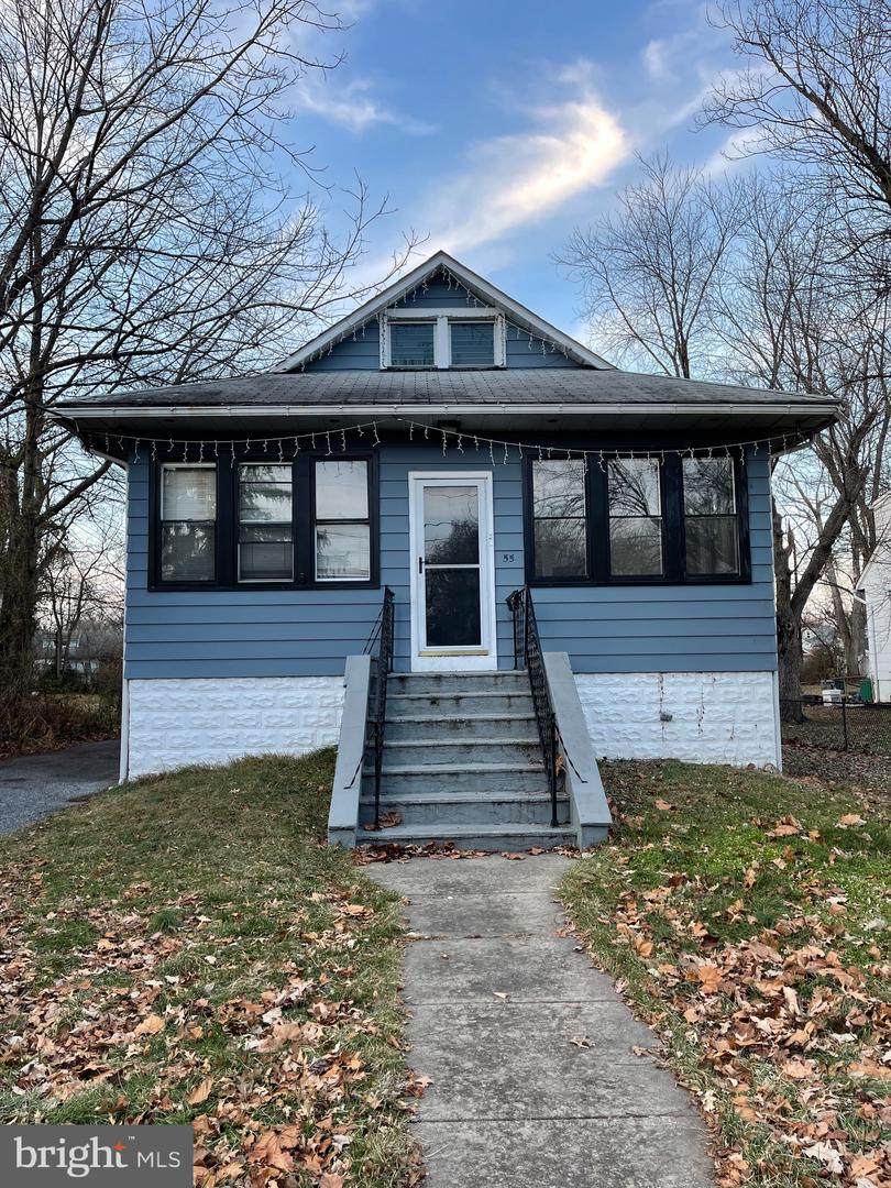 55 Browning Avenue - Photo 1