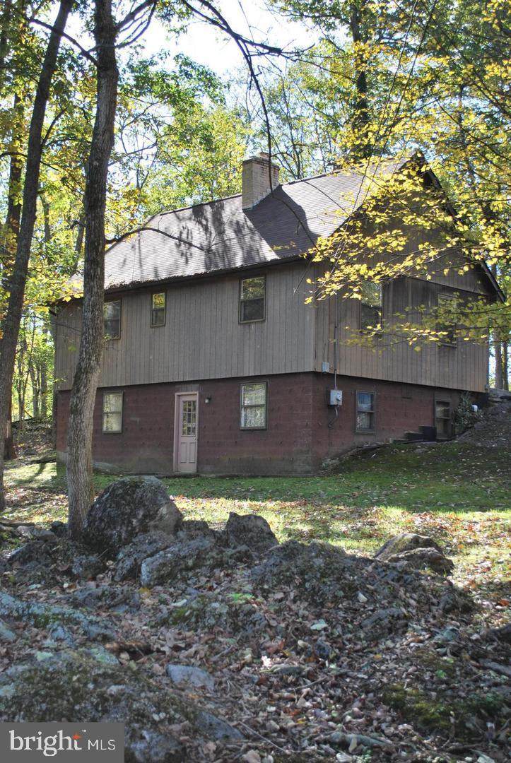4 Stephanies Place - Photo 1