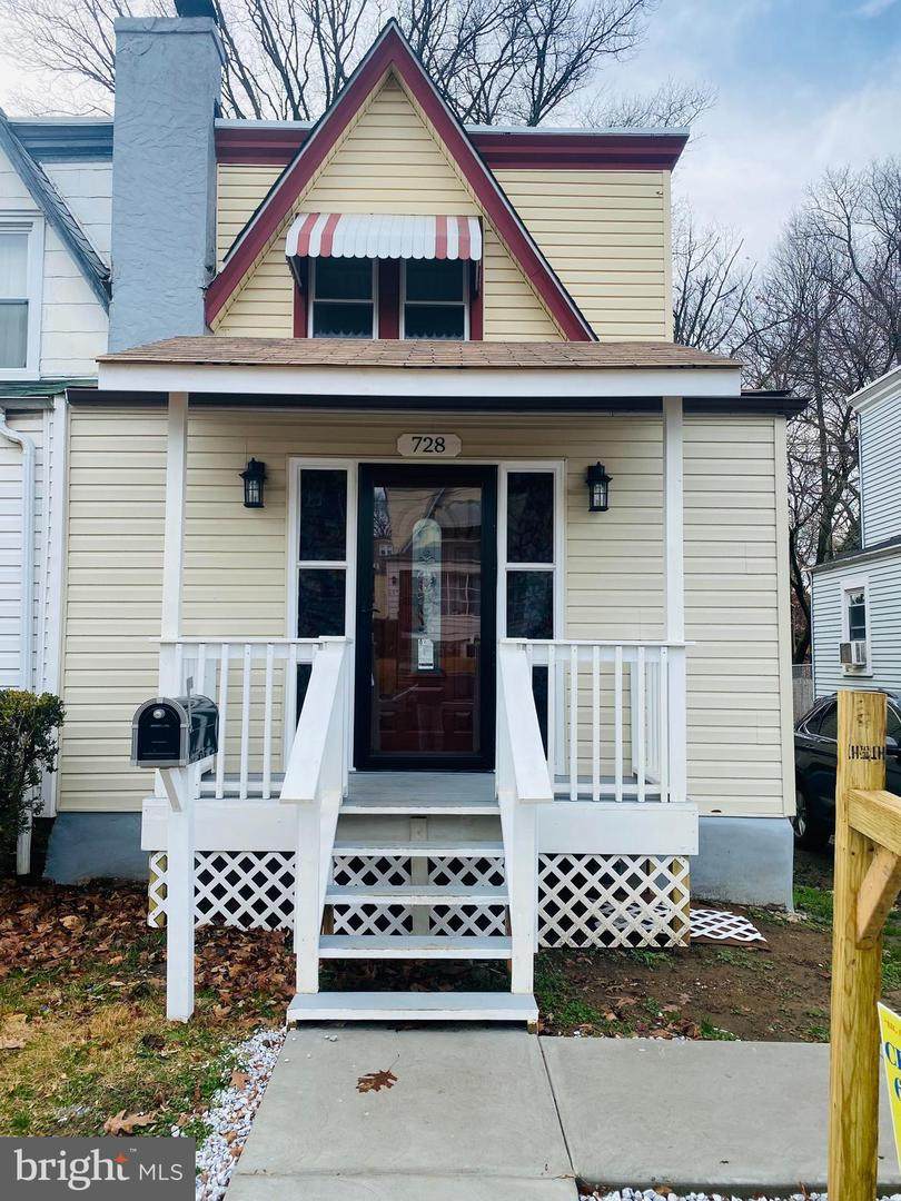 728 Yeadon Avenue - Photo 1