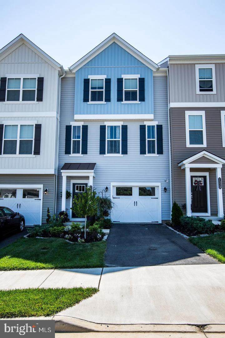 1322 Hudgins Farm Circle - Photo 1