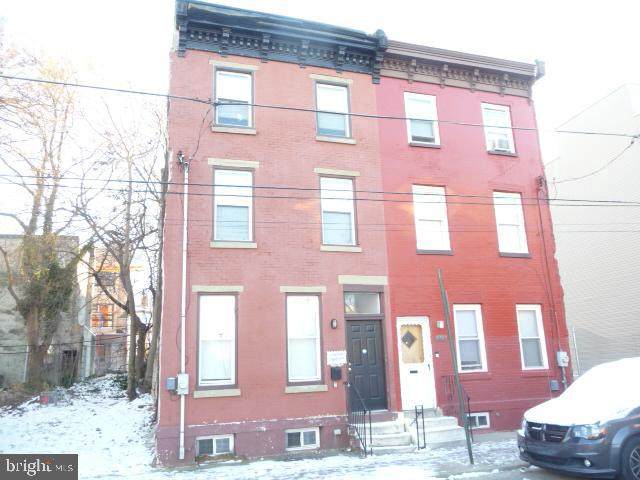 1618 Stiles Street - Photo 1
