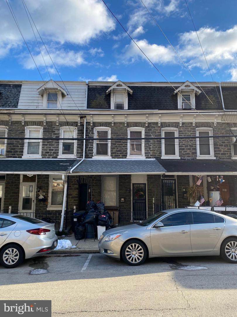 609 Ford Street - Photo 1