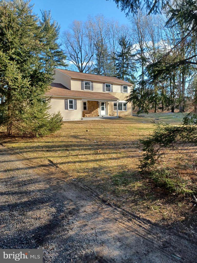 629 Spruce Drive - Photo 1