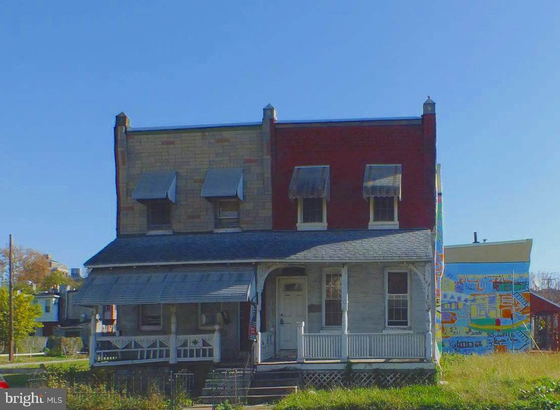 807 42ND Street - Photo 1