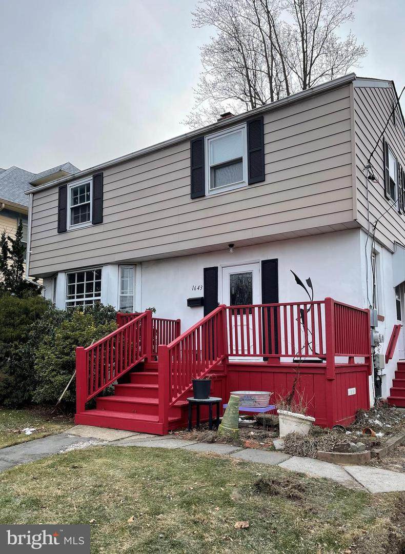 1643 Pennington Road - Photo 1