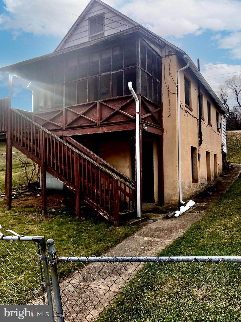 871 Ohio Street - Photo 1
