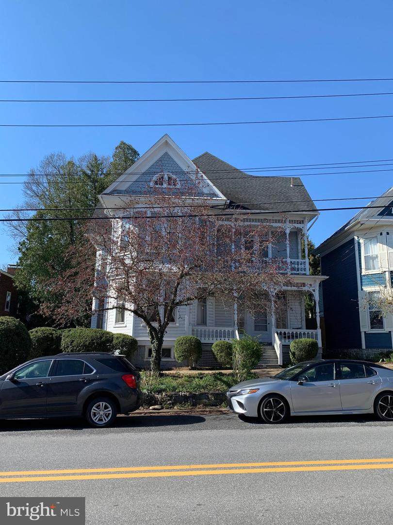 202 German Street - Photo 1