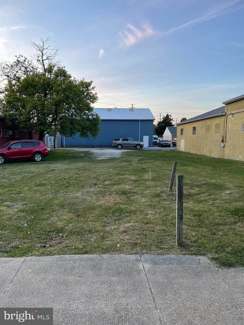 412 Market Street - Photo 1