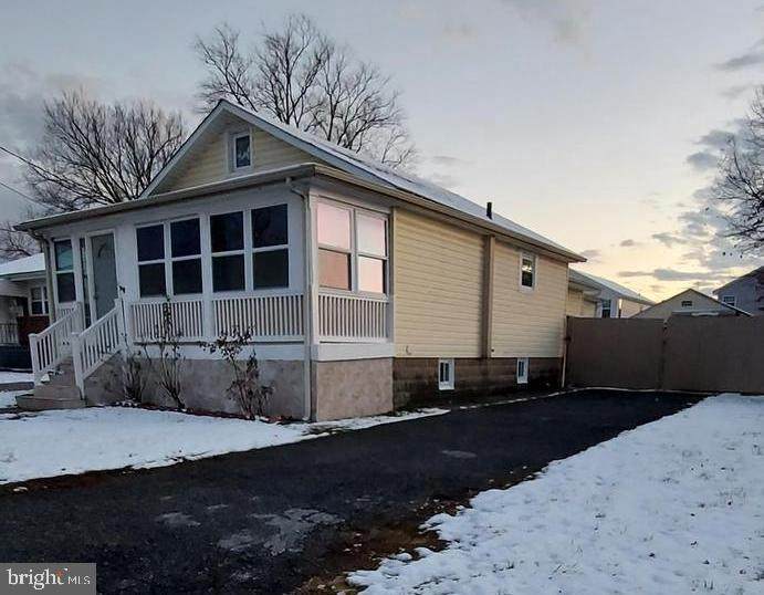 5907 Queen Anne Street - Photo 1