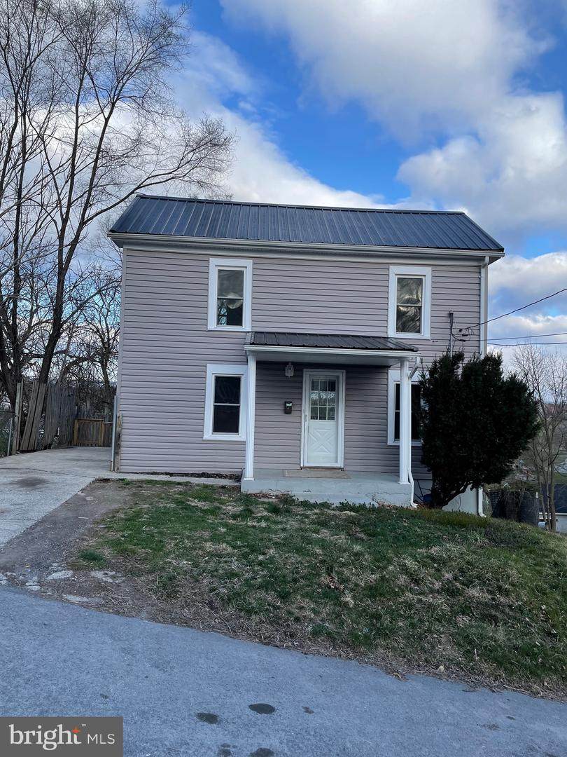 113 Walnut Street - Photo 1