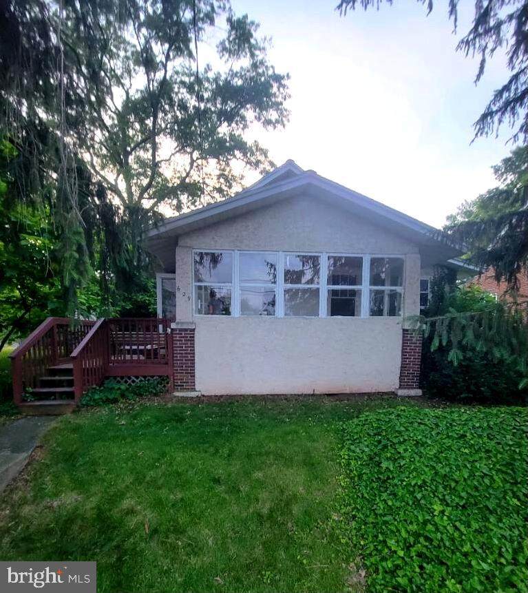 629 Hanover Street - Photo 1