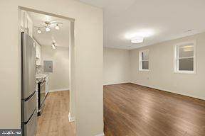 1421 Columbia Road - Photo 1