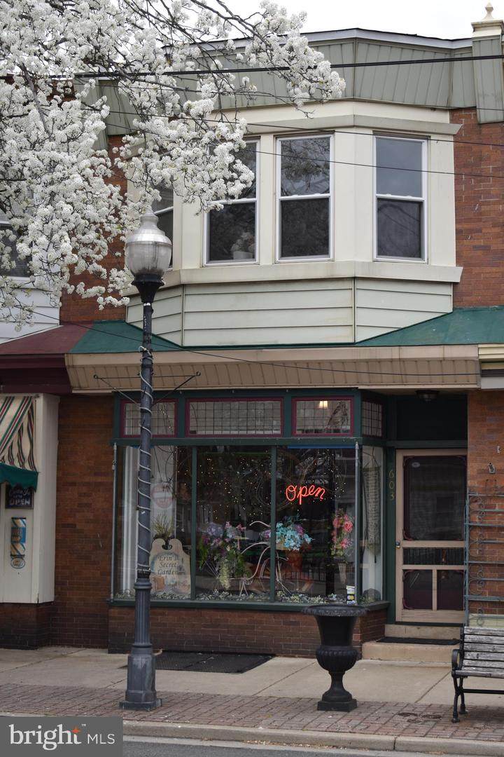 603 Monmouth Street - Photo 1