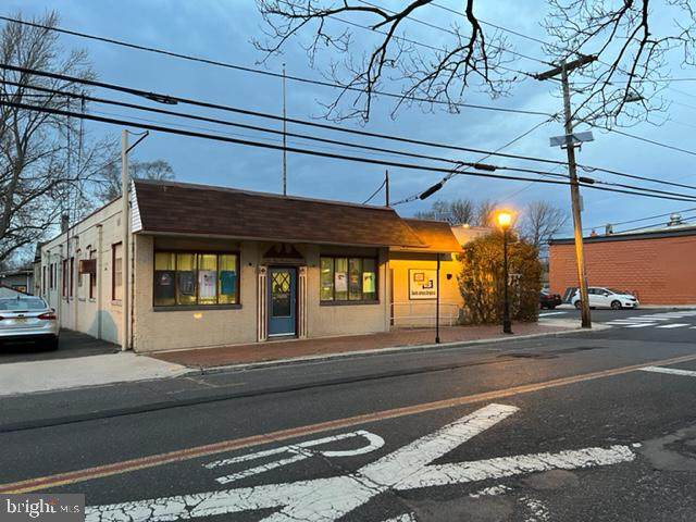 203 Merchant Street - Photo 1