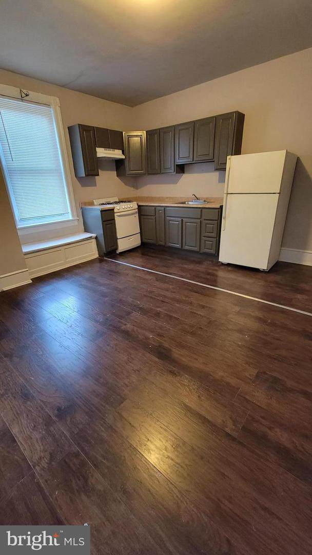 509 Washington Lane - Photo 1