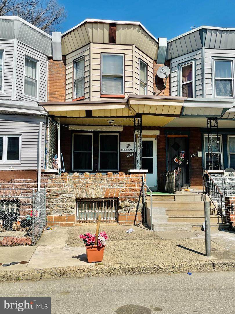 239 Rubicam Street - Photo 1