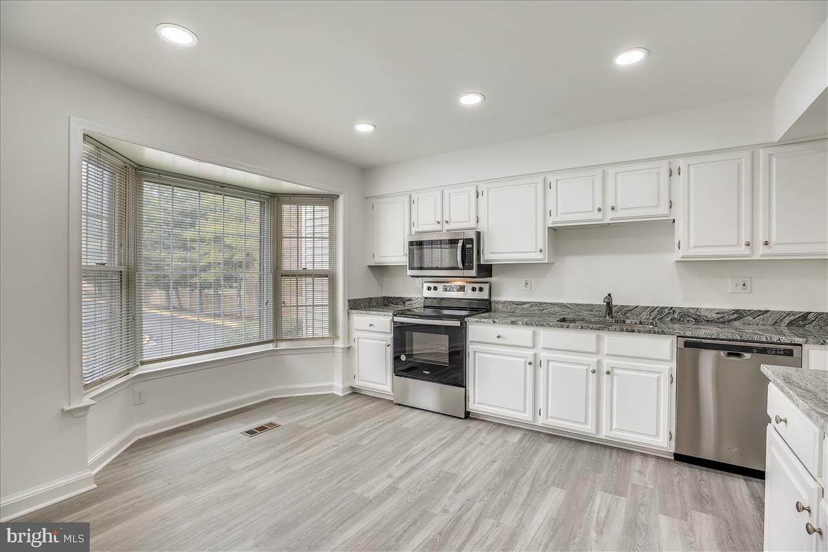 4007 Peppertree Lane - Photo 1