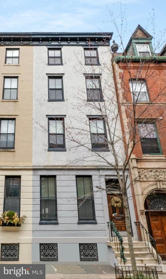 1725 Pine Street - Photo 1