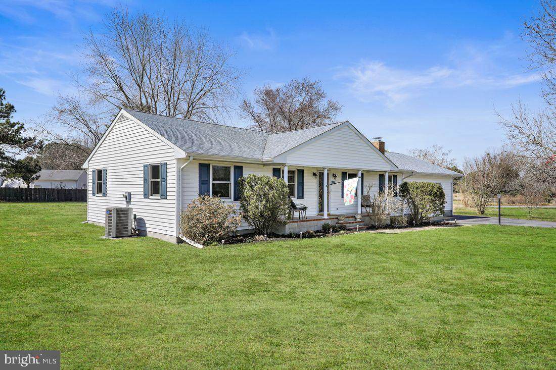 6834 Hunting Creek Road - Photo 1
