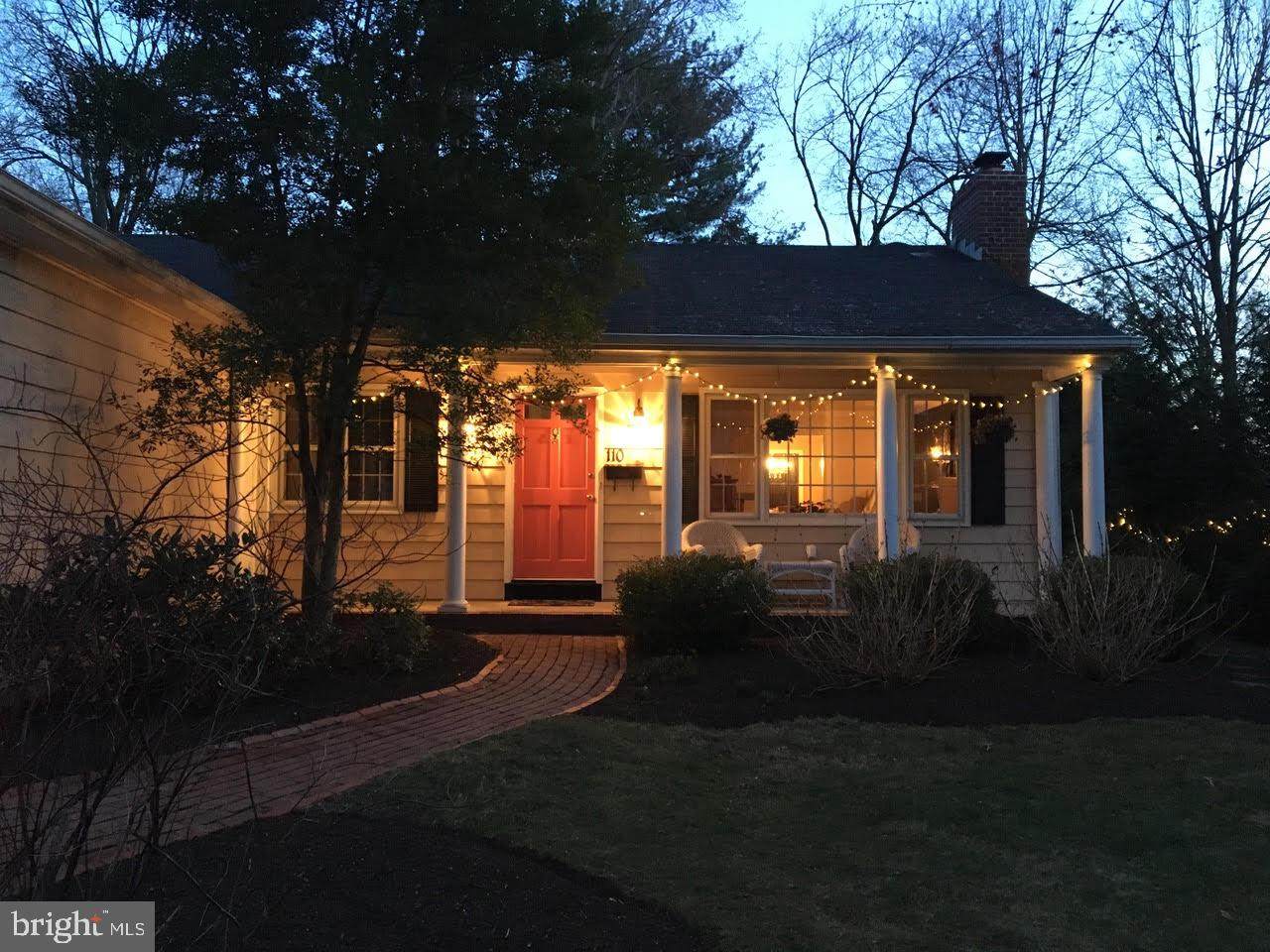 110 Voorhees Avenue - Photo 1