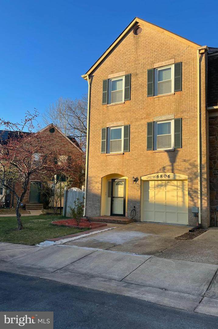 6806 Storch Court - Photo 1