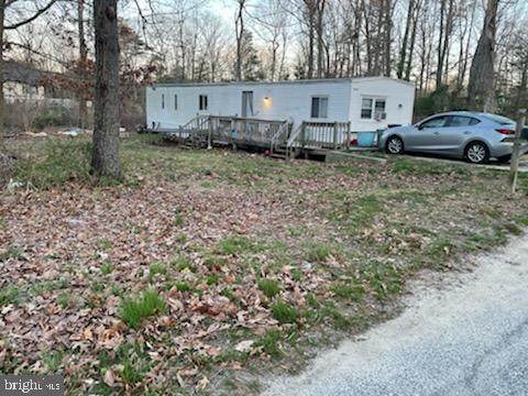 558 Poplar Road - Photo 1