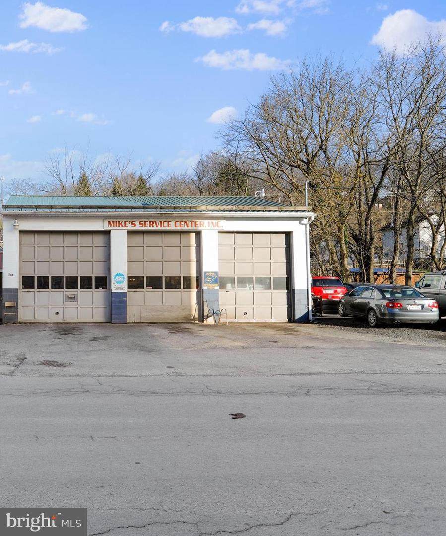 114 Mercer Street - Photo 1