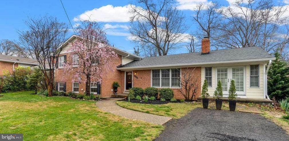 1309 Dogwood Drive - Photo 1
