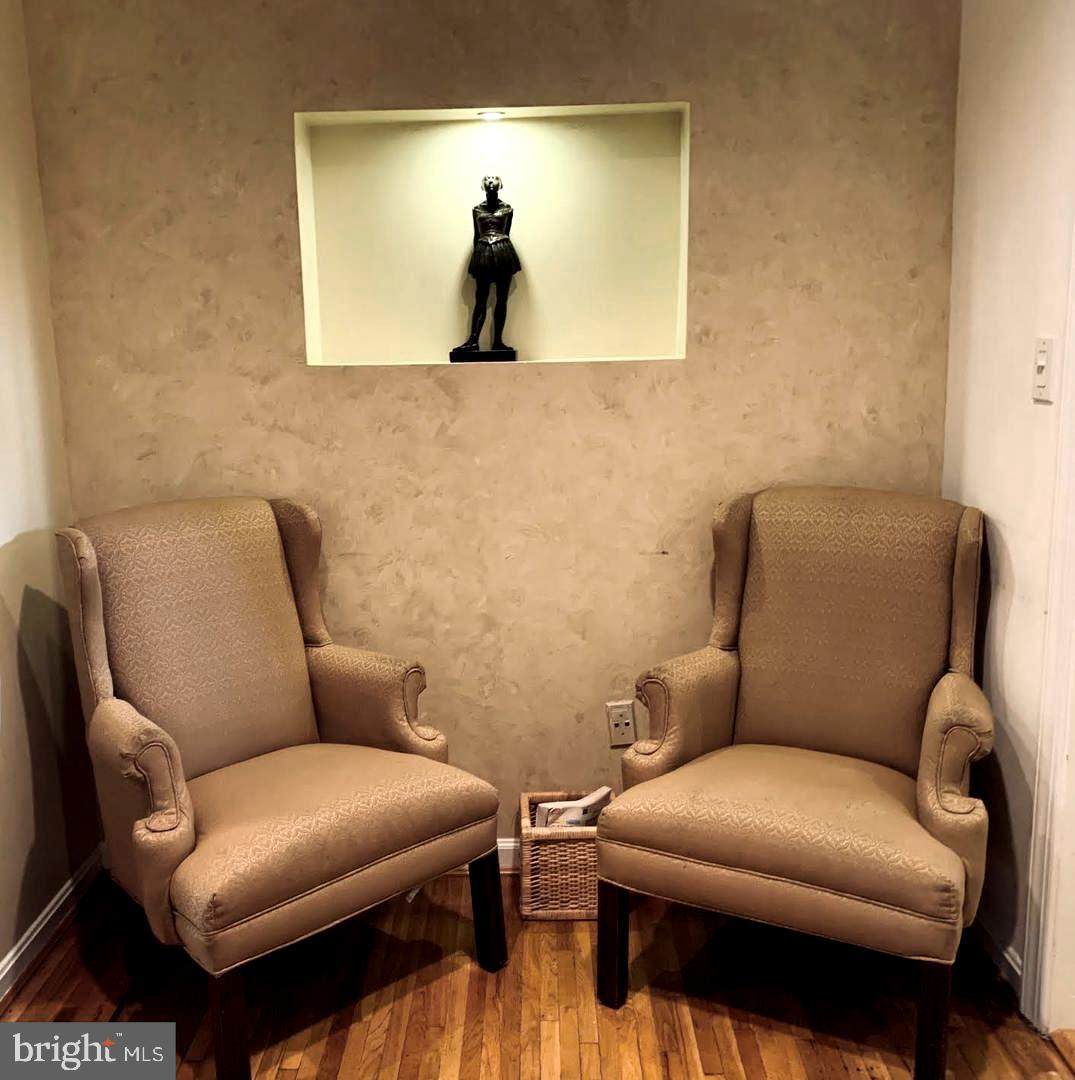 500 G Street - Photo 1