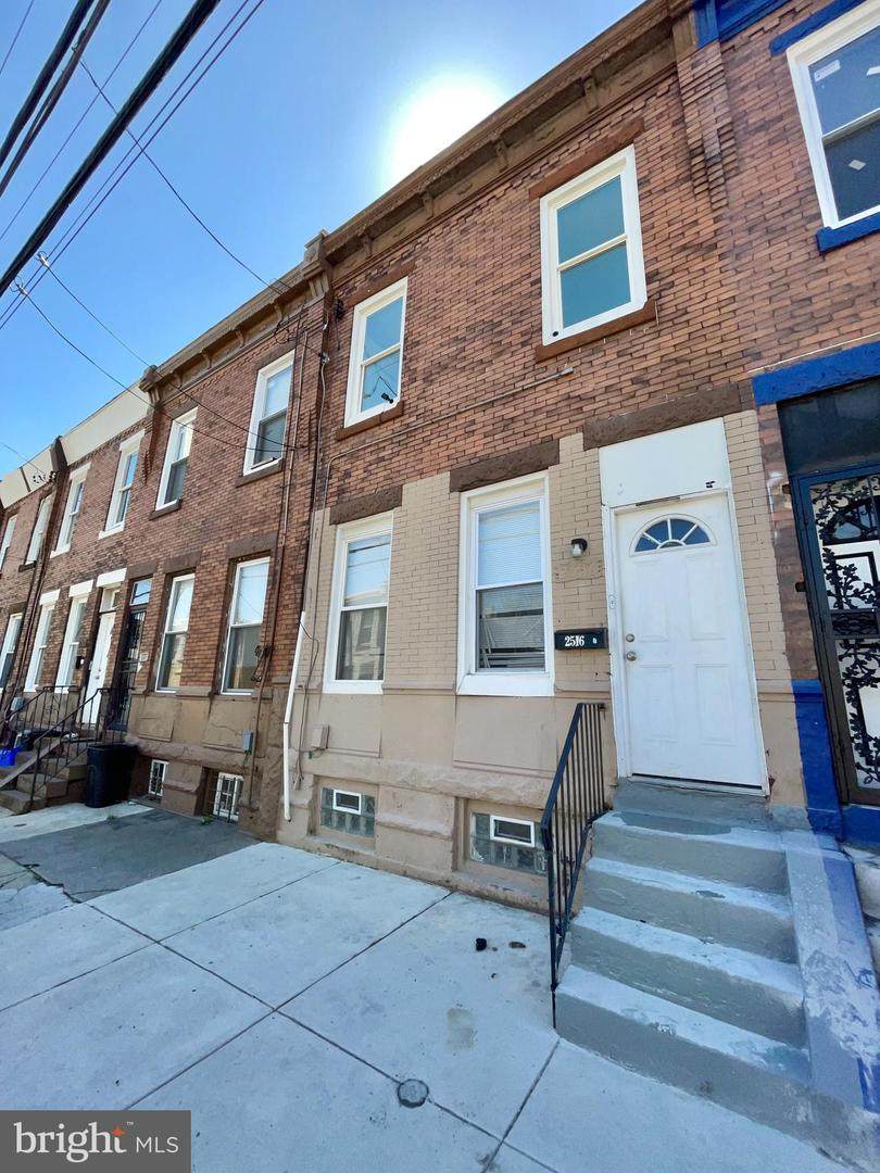 2516 York Street - Photo 1