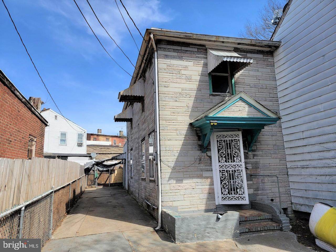 116 2ND Street - Photo 1