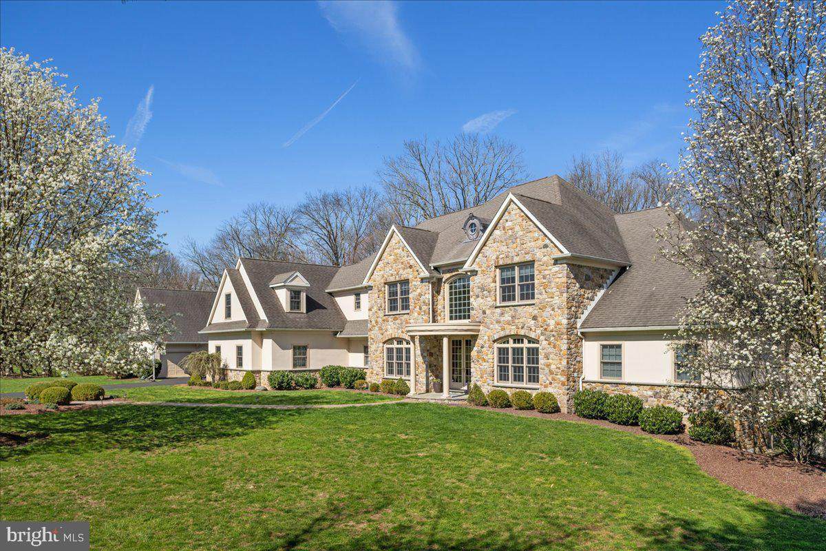 106 Autumn Trace Dr - Photo 1