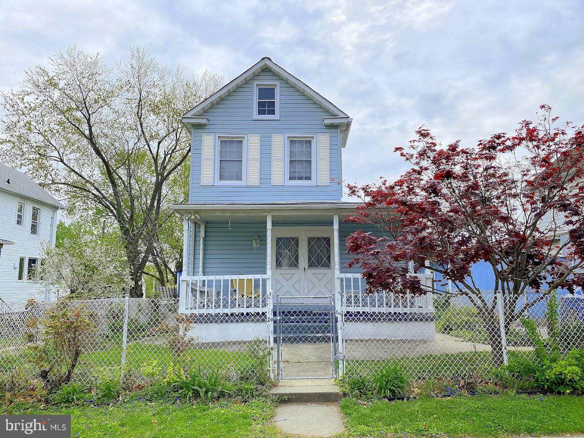2709 Ottawa Avenue - Photo 1