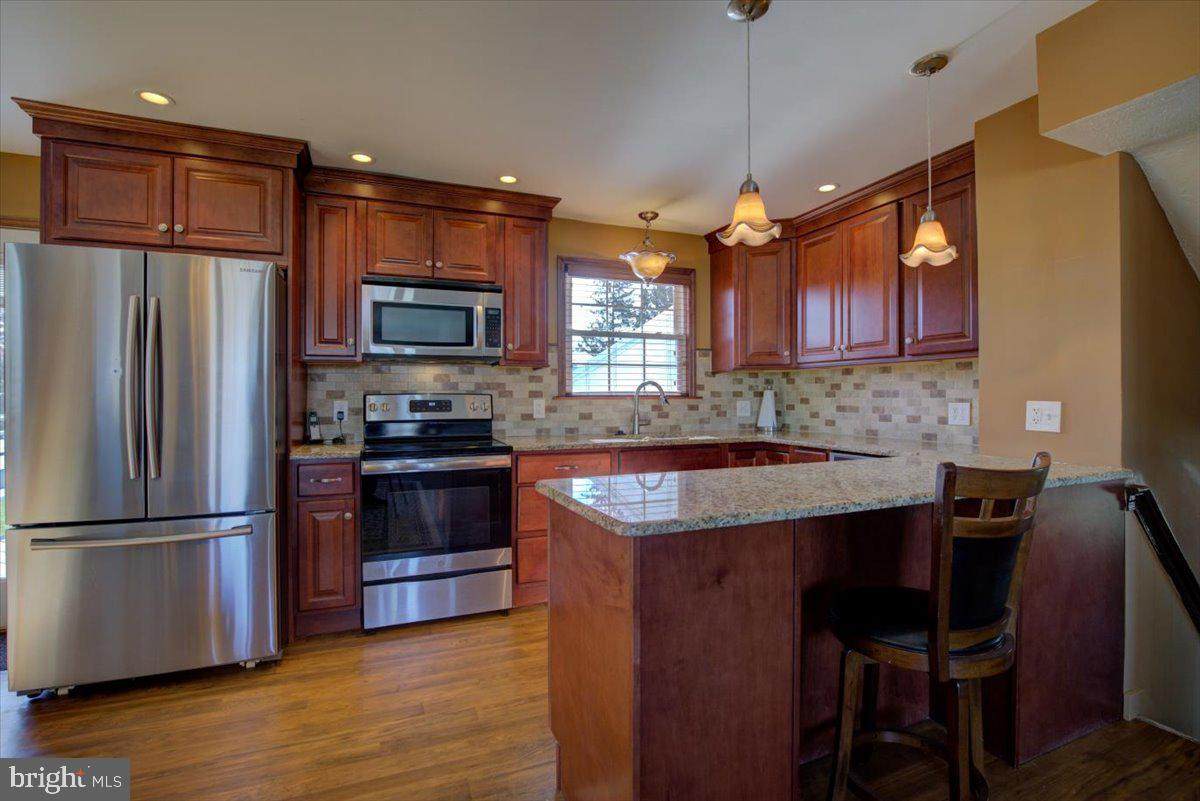 1213 Woodside Road - Photo 1