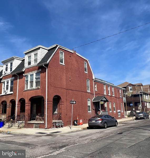 124 Dewey Street - Photo 1