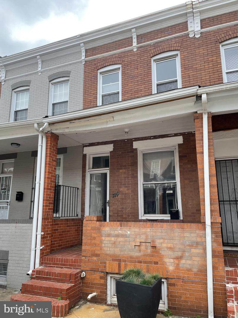 714 Curley Street - Photo 1