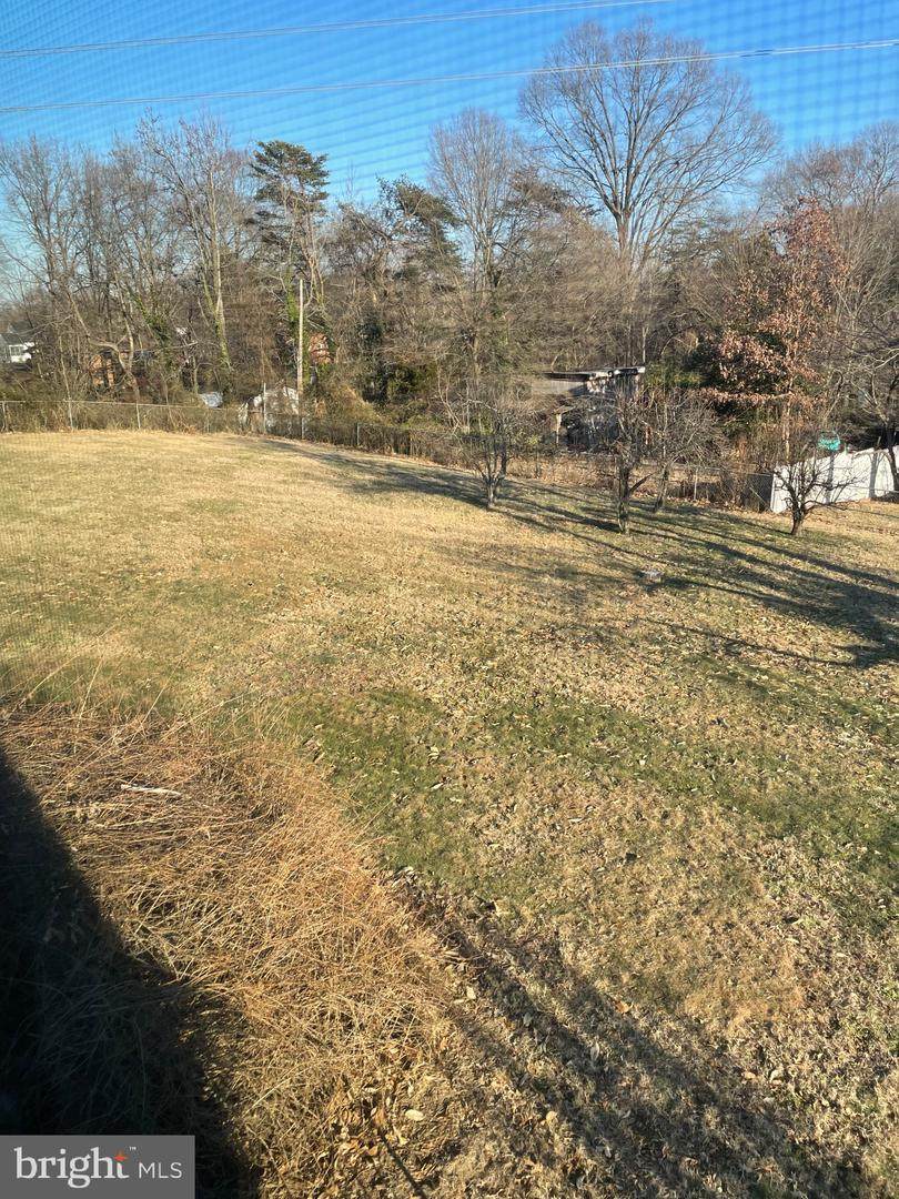 147 Longstreet Avenue - Photo 1