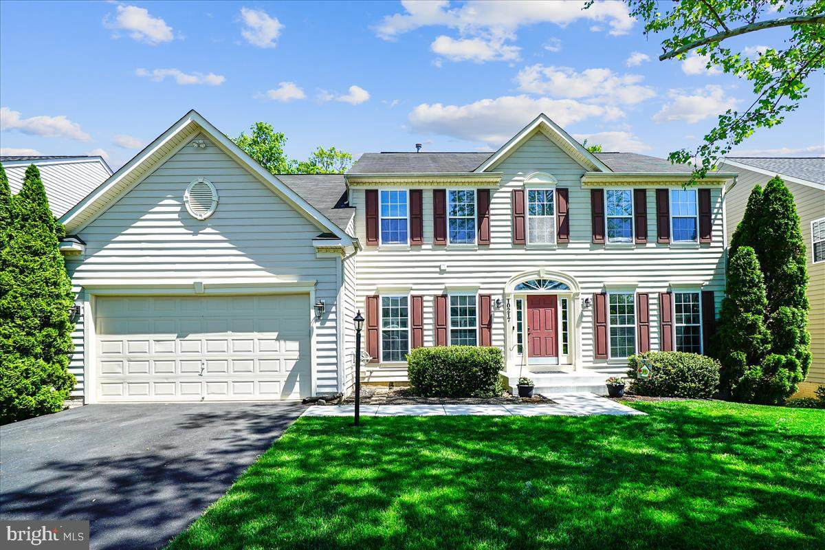 10217 Moss Tower Place - Photo 1