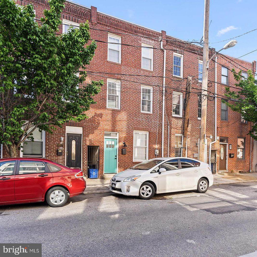 1114 Leopard Street - Photo 1
