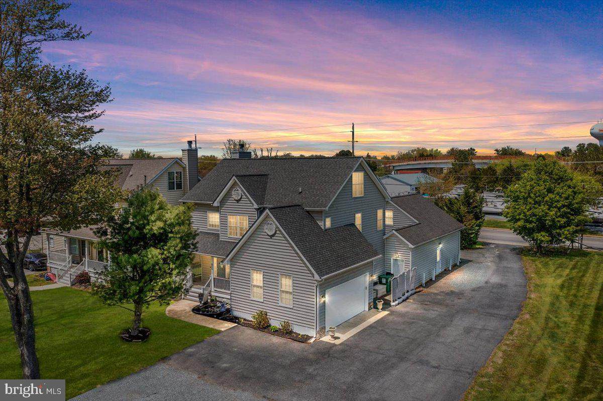 1618 Postal Road - Photo 1