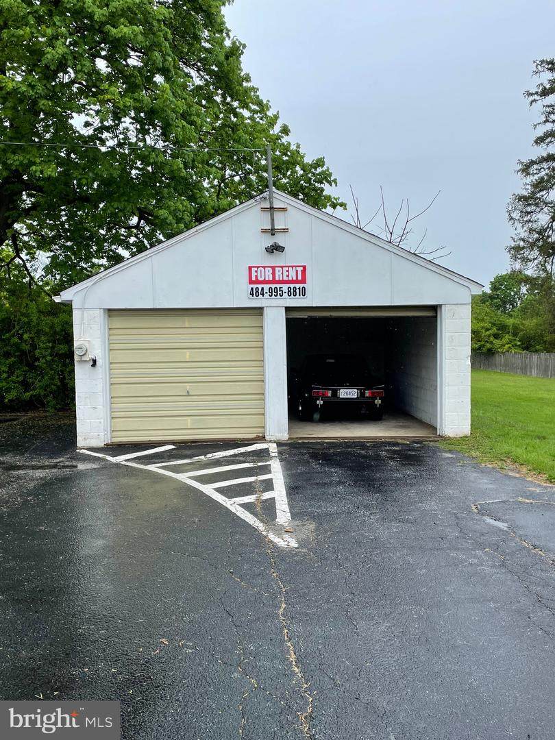 485 Boot Road - Photo 1