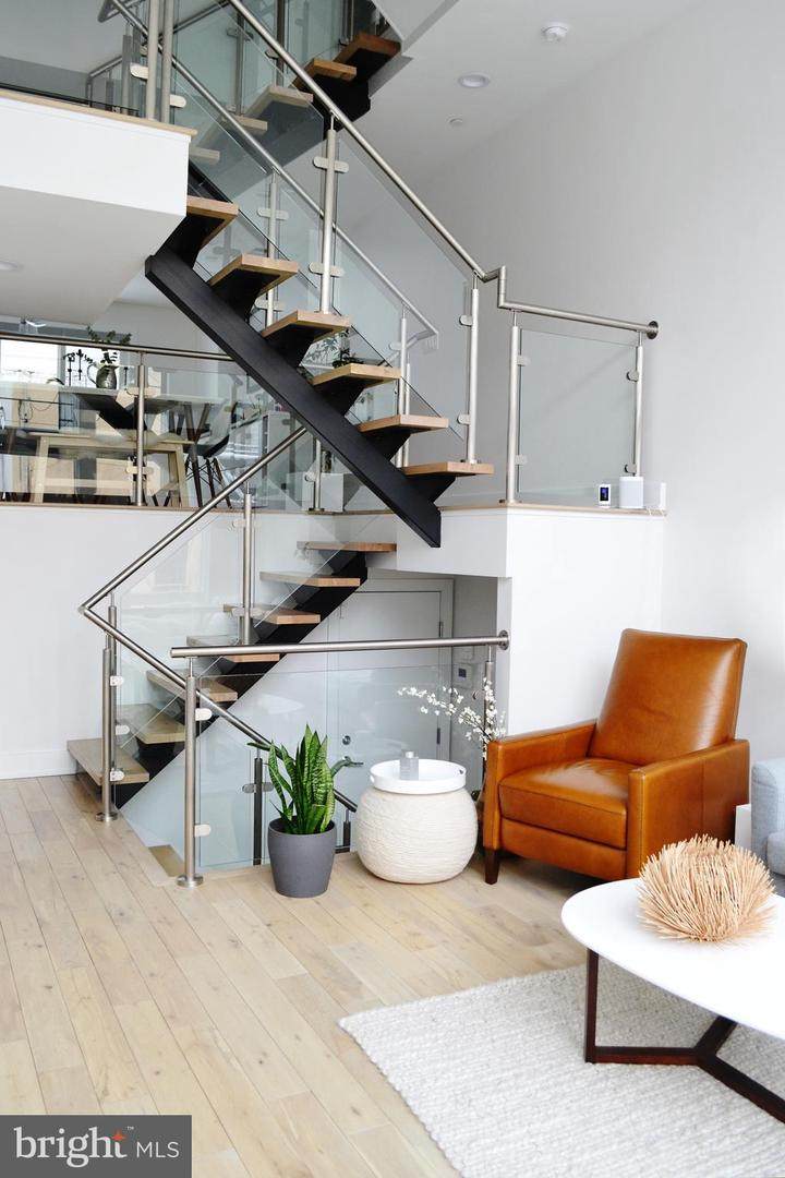 1508 Hancock Street - Photo 1