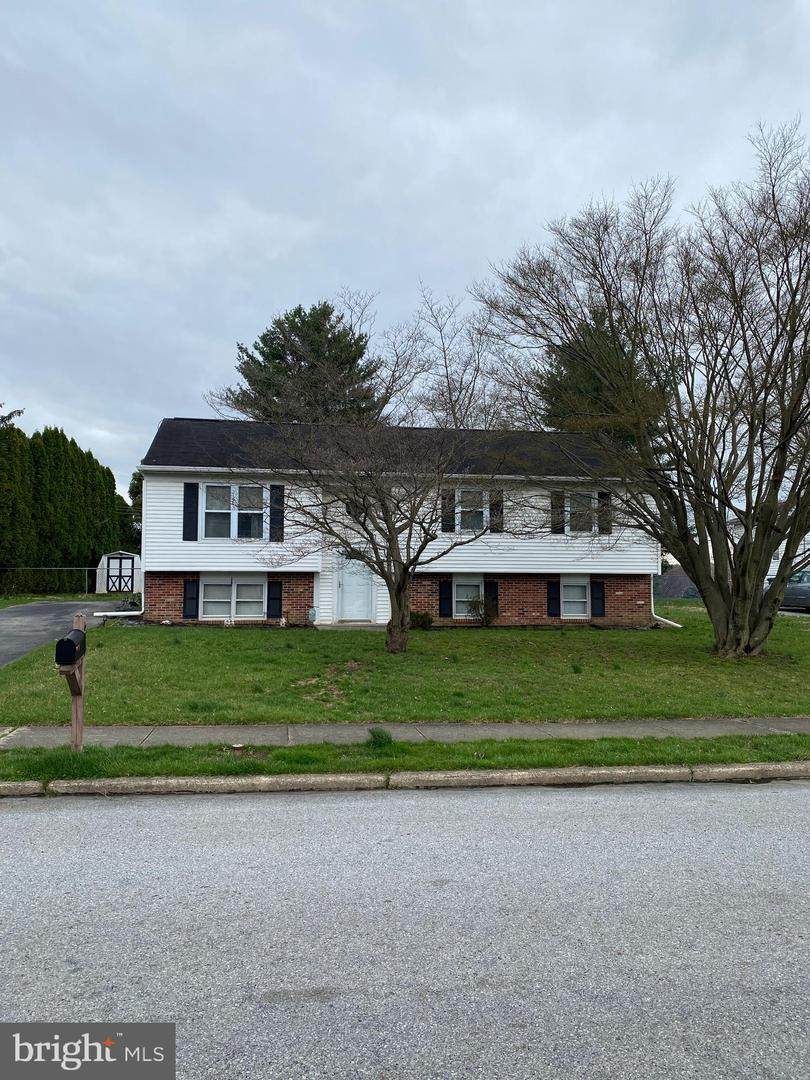 404 Farmhouse Road - Photo 1