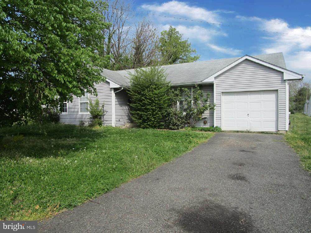 1041 Orange Avenue - Photo 1