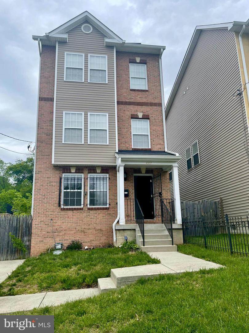 4307 Capitol Street - Photo 1