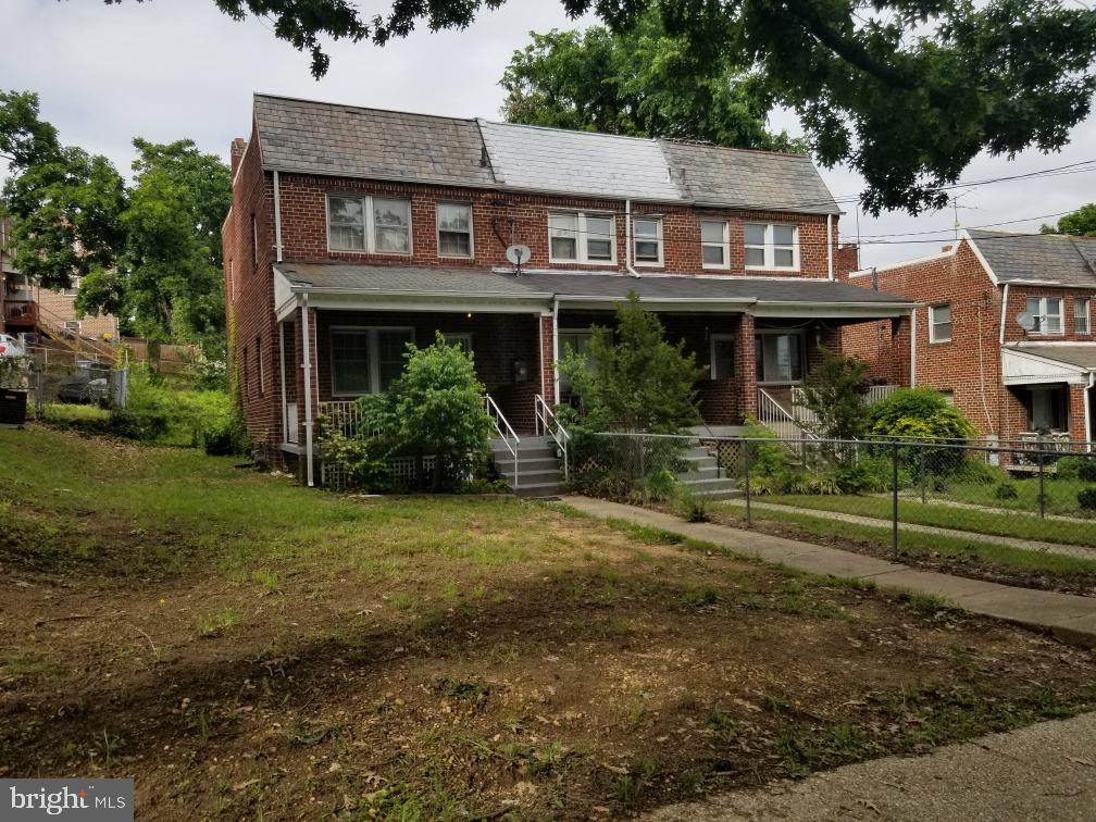 4008 Pennsylvania Avenue - Photo 1